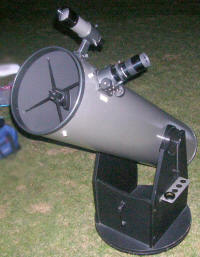 teleskopAristarh.jpg (109005 bytes)