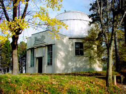Paviljon_refraktora.jpg (303397 bytes)
