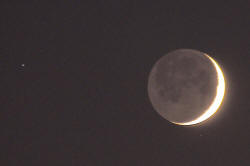 Moon6.jpg (144887 bytes)